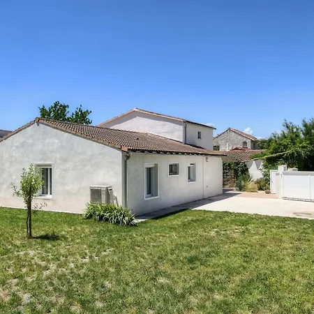 Villa Quatreal Piscine Privee, Chauffee *